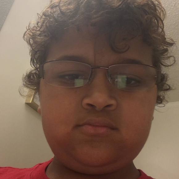 Meet your Posher, David - Picture 1 of 1